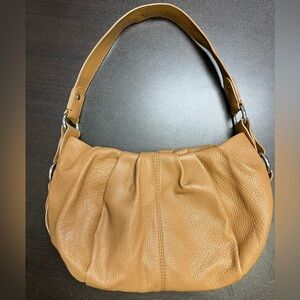 Simply Vera VeraWang leather Purse.